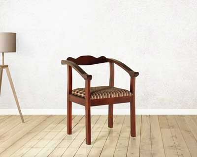 Molding Sit Out Chair